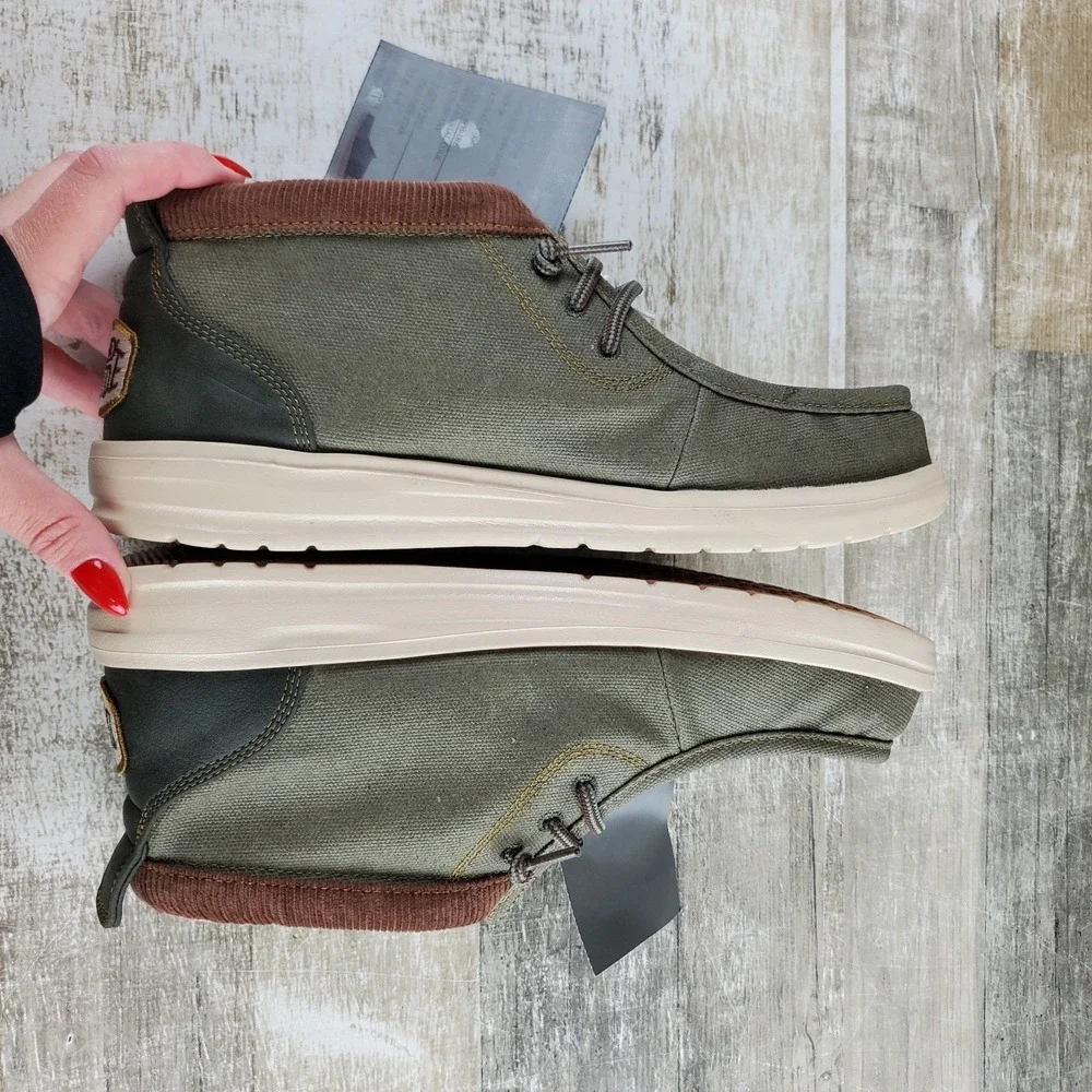 Hey Dude Wally Mid GripR Mens Shoes Sz 9 Dusty Olive Round Toe Slip On Workwear